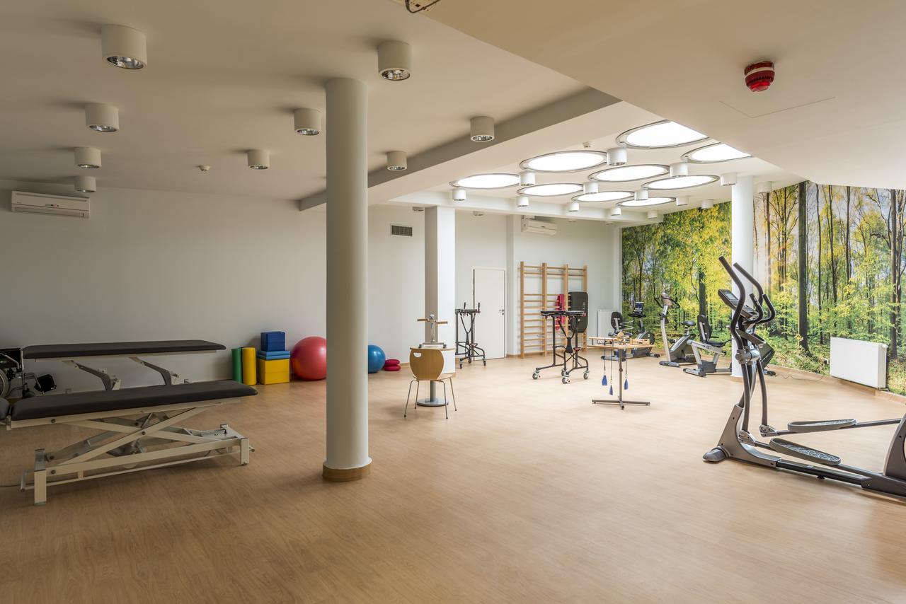Willa Wiosenna Otel Ozarow Mazowiecki Dış mekan fotoğraf