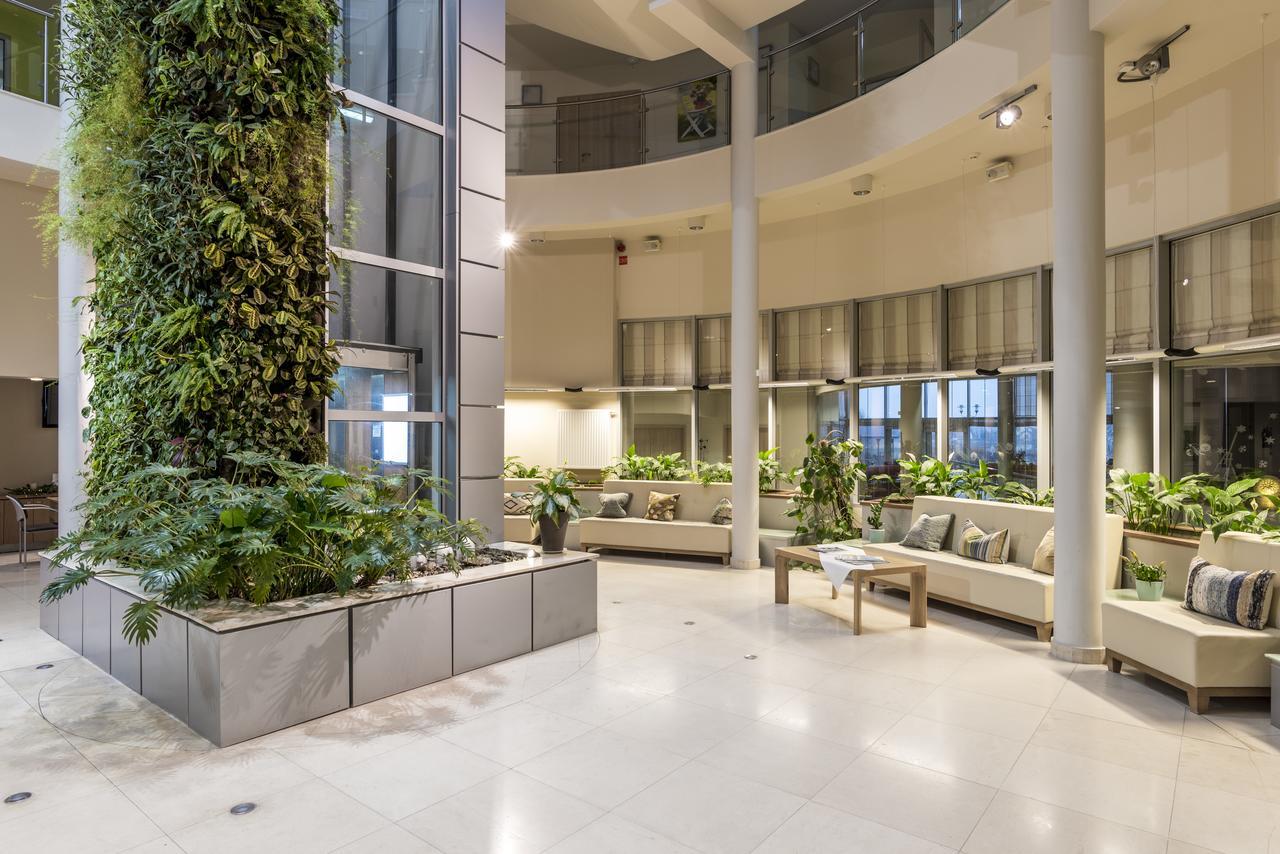 Willa Wiosenna Otel Ozarow Mazowiecki Dış mekan fotoğraf